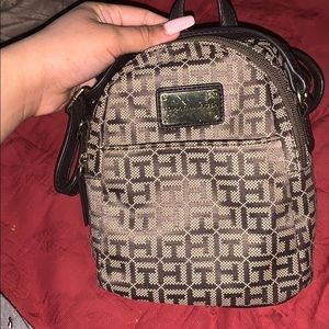 Tommy Hilfiger mini purse